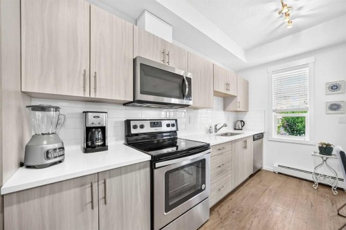 4207-215 Legacy Boulevard Se, Calgary, AB - Indoor Photo Showing Kitchen