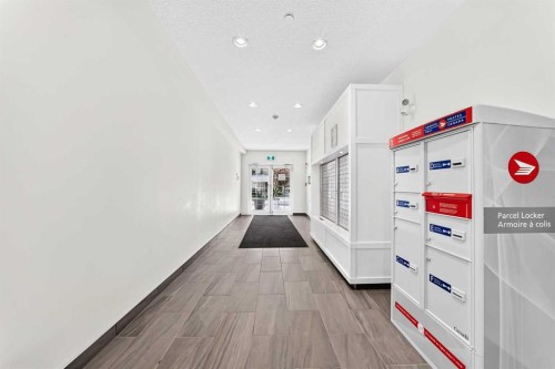 4207-215 Legacy Boulevard Se, Calgary, AB - Indoor Photo Showing Other Room
