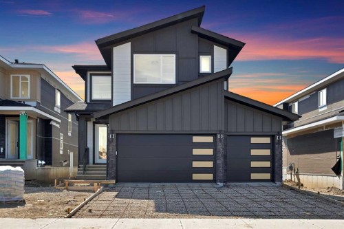 530 Waterford Rise  Chestermere, AB T1X 3B5