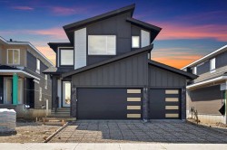 530 Waterford Rise Chestermere, AB T1X 3B5
