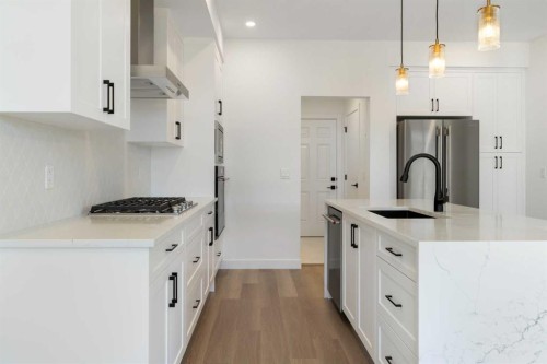 118-2230 81St Street Sw, Calgary, AB - Indoor Photo Showing Kitchen With Upgraded Kitchen
