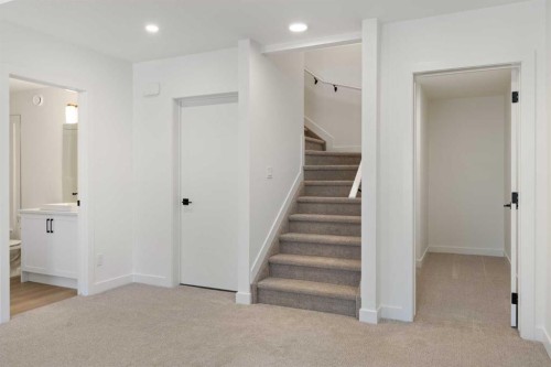 118-2230 81St Street Sw, Calgary, AB - Indoor Photo Showing Other Room