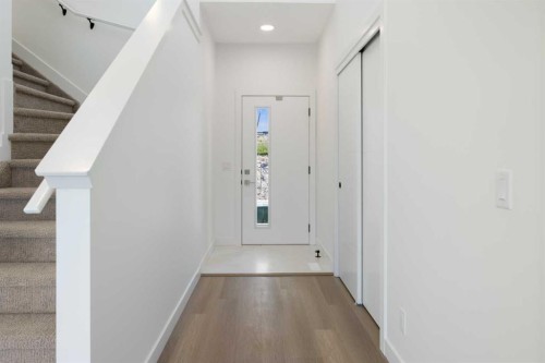 118-2230 81St Street Sw, Calgary, AB - Indoor Photo Showing Other Room