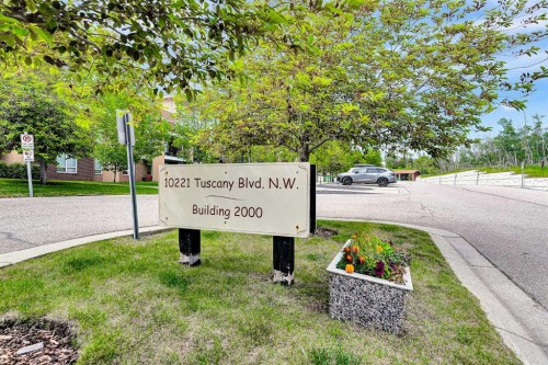 2105-10221 Tuscany Boulevard Nw, Calgary, AB - Outdoor