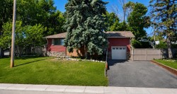 5923 Thorncliffe Drive NW Calgary, AB T2K 2Z9