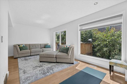 137 Bridlewood Lane Sw, Calgary, AB - Indoor Photo Showing Living Room