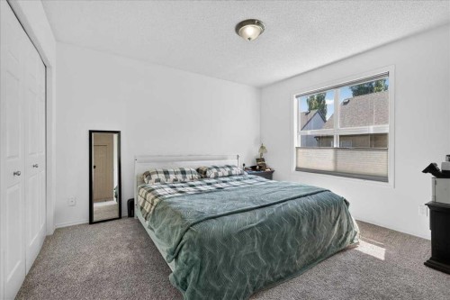 137 Bridlewood Lane Sw, Calgary, AB - Indoor Photo Showing Bedroom