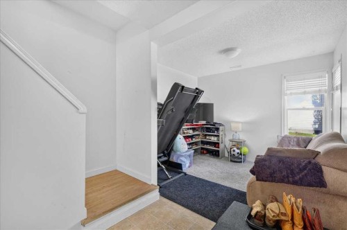 137 Bridlewood Lane Sw, Calgary, AB - Indoor