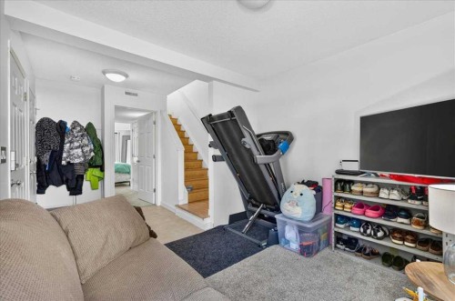 137 Bridlewood Lane Sw, Calgary, AB - Indoor
