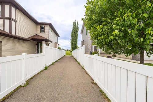 66 Everhollow Avenue Sw, Calgary, AB 