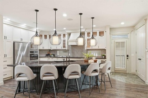 4221 17 Street Sw, Calgary, AB - Indoor Photo Showing Dining Room