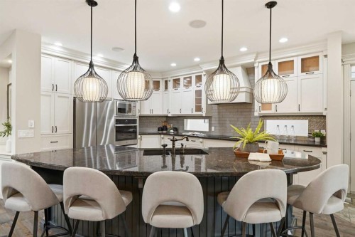 4221 17 Street Sw, Calgary, AB - Indoor Photo Showing Dining Room