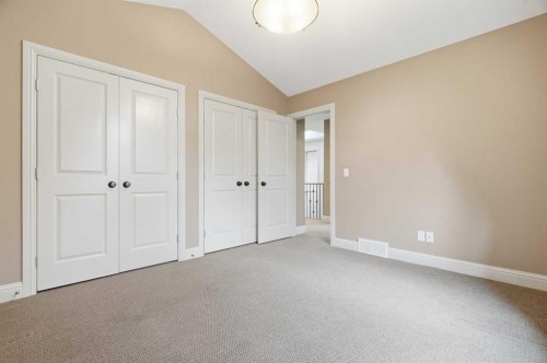 4221 17 Street Sw, Calgary, AB - Indoor Photo Showing Other Room
