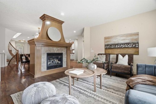 4221 17 Street Sw, Calgary, AB - Indoor Photo Showing Living Room With Fireplace