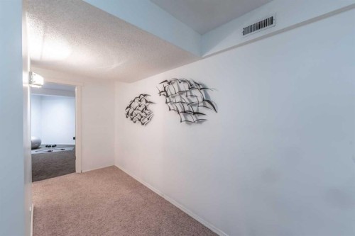 203 Coville Close Ne, Calgary, AB 