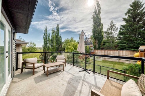 10909 Hidden Valley Drive Nw, Calgary, AB - Outdoor