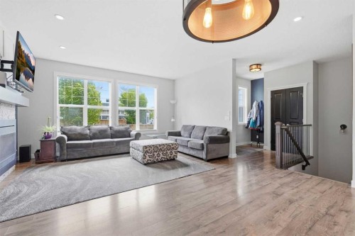 237 Mahogany Parade Se, Calgary, AB 
