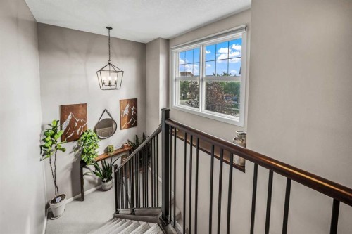 53 Heritage Drive, Cochrane, AB - Indoor Photo Showing Other Room