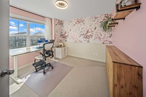 53 Heritage Drive, Cochrane, AB - Indoor Photo Showing Office