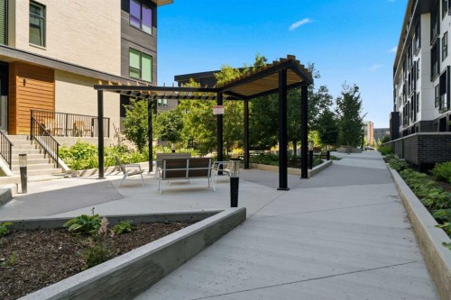 301-105 Lebel Crescent Nw, Calgary, AB - Outdoor With Exterior