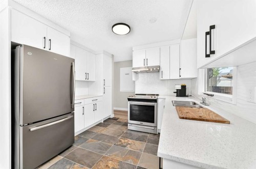 114 Midcrest Crescent Se, Calgary, AB 