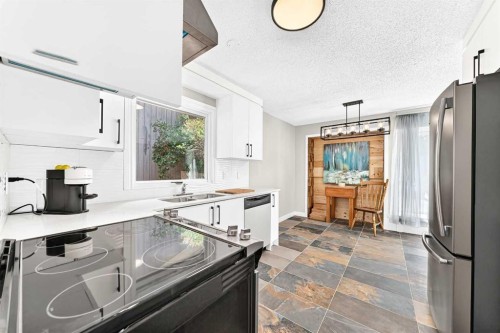 114 Midcrest Crescent Se, Calgary, AB 
