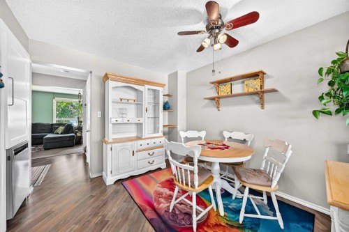 1926 28 Avenue Sw, Calgary, AB - Indoor Photo Showing Dining Room