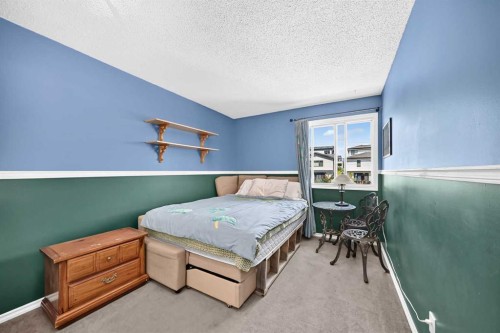 1926 28 Avenue Sw, Calgary, AB - Indoor Photo Showing Bedroom