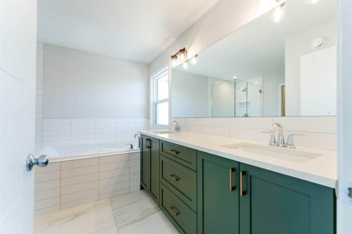 16 West Grove Link Sw, Calgary, AB - Indoor Photo Showing Bathroom