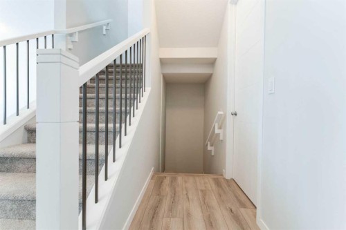 16 West Grove Link Sw, Calgary, AB - Indoor Photo Showing Other Room
