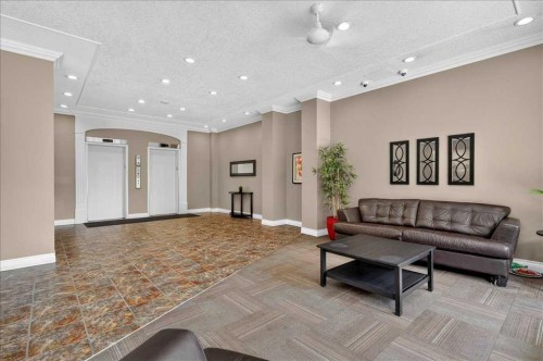 902-1330 15 Avenue Sw, Calgary, AB - Indoor