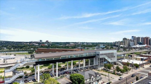902-1330 15 Avenue Sw, Calgary, AB - Outdoor With View