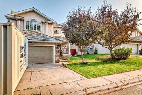 82 Mt Gibraltar Heights Se, Calgary, AB 