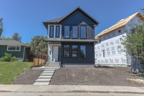 147 Heston Street Nw, Calgary, AB 