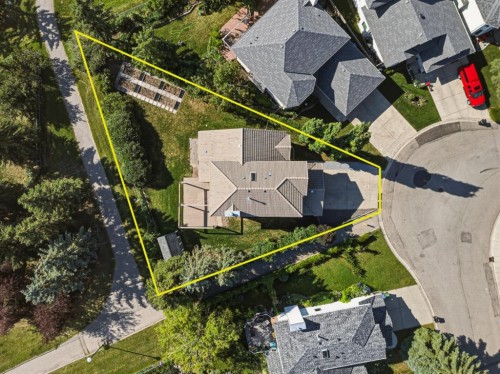 88 Sandringham Close Nw, Calgary, AB - 