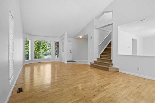 88 Sandringham Close Nw, Calgary, AB - Indoor