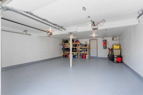 610 Aspen Meadows Hill Sw, Calgary, AB - Indoor Photo Showing Garage