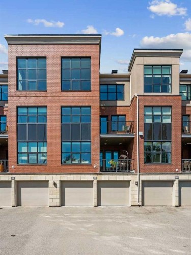 610 Aspen Meadows Hill Sw, Calgary, AB - Outdoor With Facade