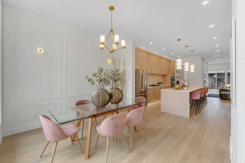 2136 5 Avenue Nw, Calgary, AB - Indoor Photo Showing Dining Room