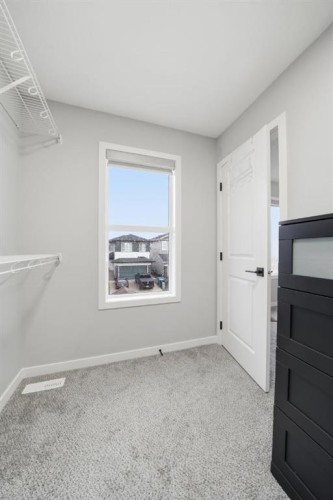 623 Savanna Crescent Ne, Calgary, AB - Indoor