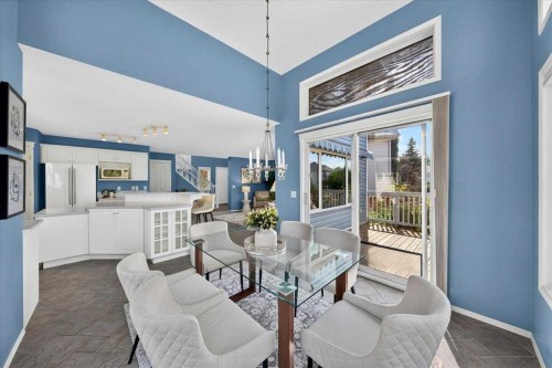 232 Douglas Glen Close Se, Calgary, AB - Indoor