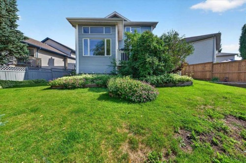 232 Douglas Glen Close Se, Calgary, AB - Outdoor