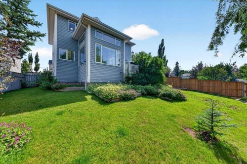 232 Douglas Glen Close Se, Calgary, AB - Outdoor
