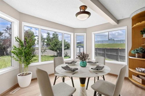 249 Scotia Point Nw, Calgary, AB - Indoor Photo Showing Dining Room