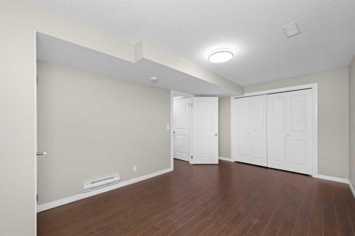 7 Panora Square Nw, Calgary, AB 