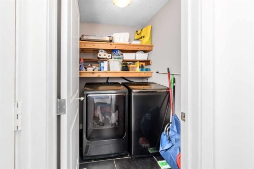 5 Citadel Hills Circle Nw, Calgary, AB - Indoor Photo Showing Laundry Room