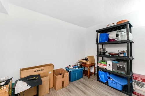 5 Citadel Hills Circle Nw, Calgary, AB - Indoor
