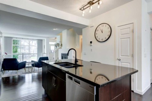 1058 New Brighton Park Se, Calgary, AB - Indoor Photo Showing Kitchen With Double Sink With Upgraded Kitchen