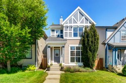 1058 New Brighton Park SE Calgary, AB T2Z 0Y1