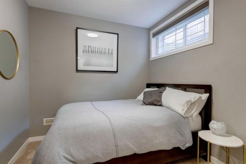 1058 New Brighton Park Se, Calgary, AB - Indoor Photo Showing Bedroom